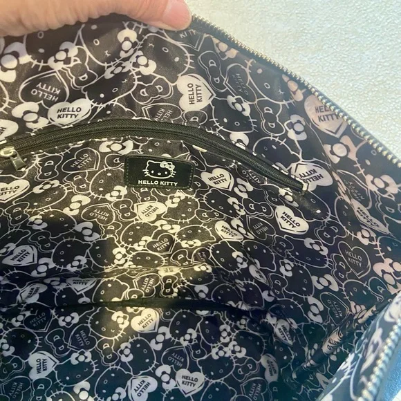 Hello Kitty Studded Tote - Picture 5 of 11